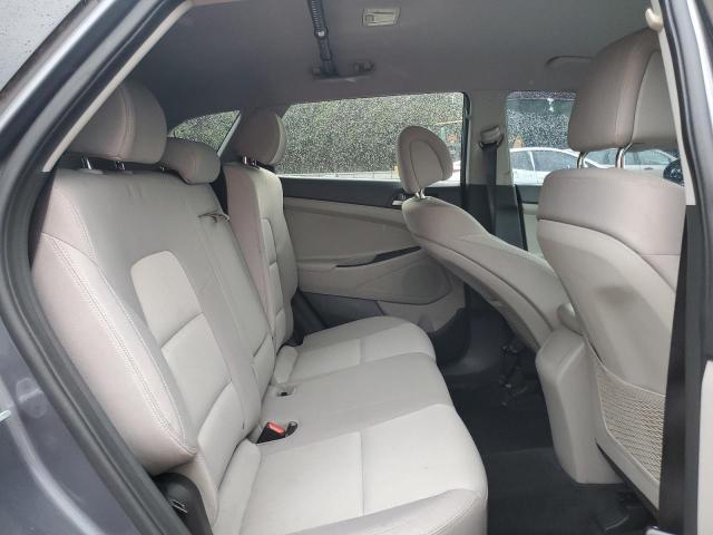 Photo 11 from auction – 2016 HYUNDAI TUCSON SE with VIN KM8J23A41GU141658
