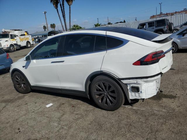 Photo 2 from auction – 2018 TESLA MODEL X with VIN 5YJXCDE24JF104498