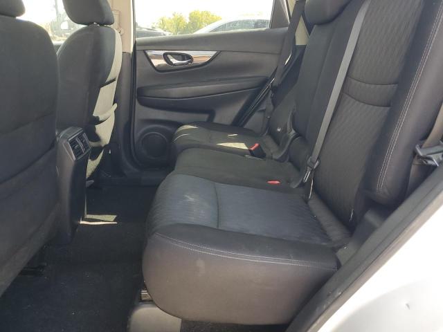 Photo 11 from auction – 2017 NISSAN ROGUE S with VIN 5N1AT2MT2HC857132