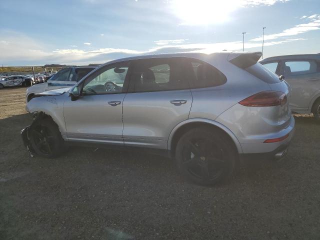 Photo 2 from auction – 2017 PORSCHE CAYENNE S with VIN WP1AB2A2XHLA52268
