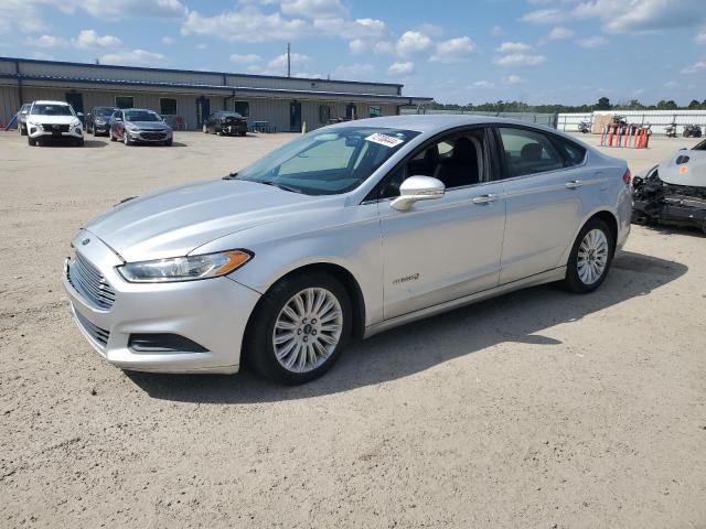 FORD FUSION SE 2016 with VIN 3FA6P0LU2GR388093 - Photo from auction