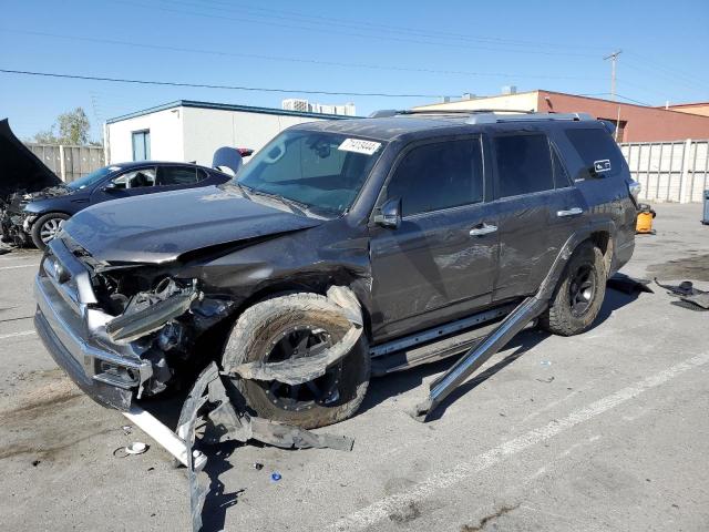 TOYOTA 4RUNNER SR 2015 مع رقم تعريف المركبة JTEBU5JR2F5246885 - صورة من المزاد