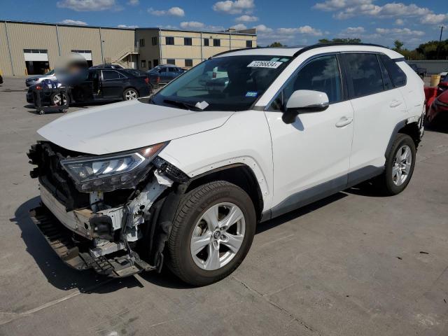 TOYOTA RAV4 XLE 2019 with VIN 2T3P1RFV9KC009153 - Photo from auction