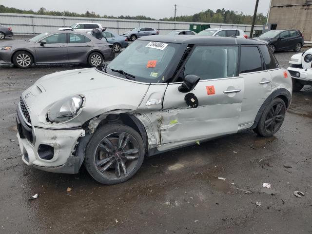 MINI COOPER S 2018 with VIN WMWXU3C50J2F50333 - Photo from auction