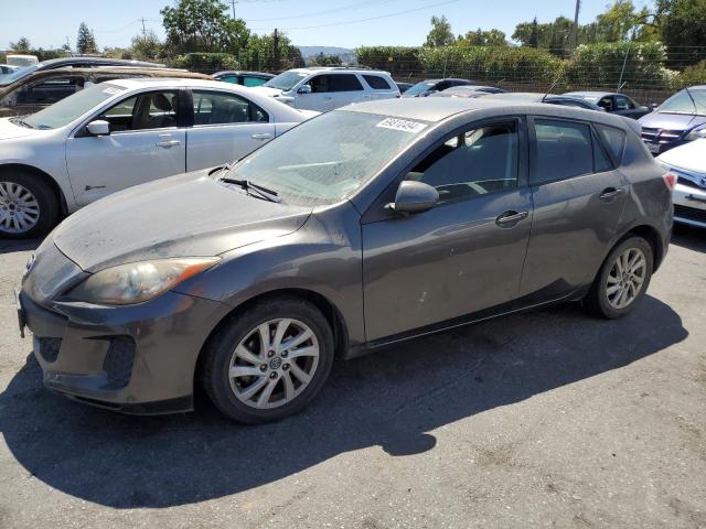 MAZDA 3 I 2013 with VIN JM1BL1LP5D1737046 - Photo from auction