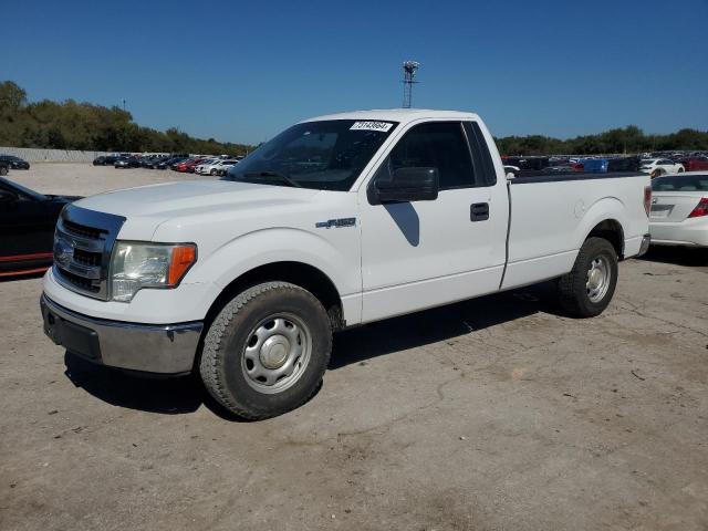 FORD F150 2014 مع رقم تعريف المركبة 1FTNF1CF2EKD84028 - صورة من المزاد