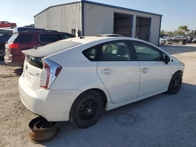Photo 3 from auction – 2013 TOYOTA PRIUS with VIN JTDKN3DU7D0339952