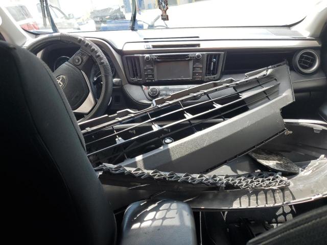 Photo 8 from auction – 2016 TOYOTA RAV4 XLE with VIN JTMRFREV7GJ096874