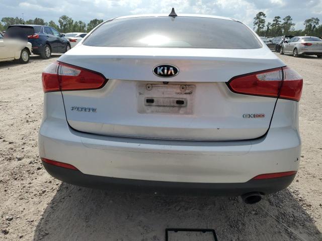 Photo 6 from auction – 2016 KIA FORTE EX with VIN KNAFZ4A86G5489588