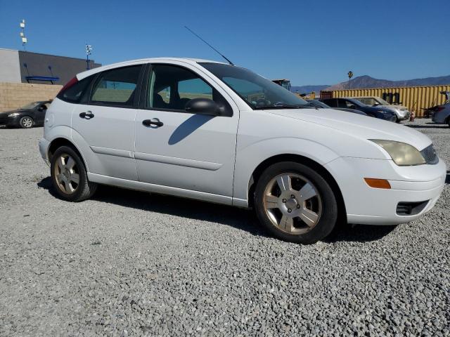 Photo 4 from auction – 2005 FORD FOCUS ZX5 with VIN 3FAFP37N75R139192