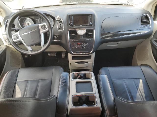 Photo 8 from auction – 2016 CHRYSLER TOWN & COU with VIN 2C4RC1BG5GR113795