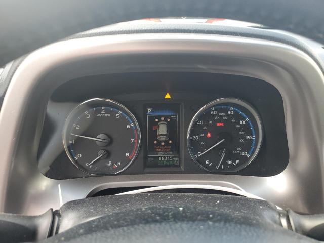 Photo 9 from auction – 2018 TOYOTA RAV4 LIMIT with VIN JTMDFREV7JJ235533