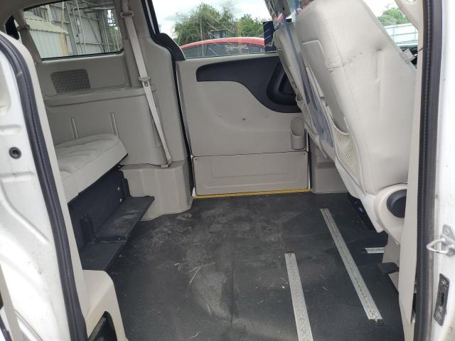 Photo 11 from auction – 2017 DODGE GRAND CARA with VIN 2C7WDGBG3HR764737