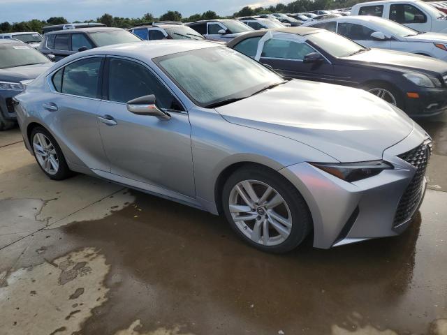 Photo 4 from auction – 2021 LEXUS IS 300 with VIN JTHAA1D29M5112855
