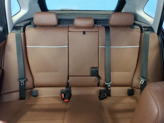 Photo 10 from auction – 2015 BMW X1 XDRIVE2 with VIN WBAVL1C55FVY34865