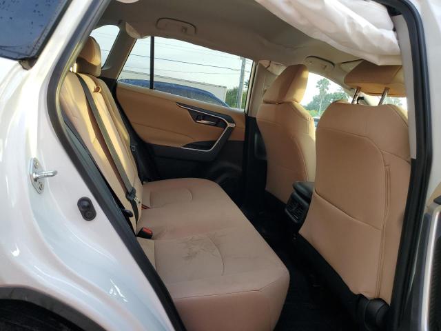 Photo 11 from auction – 2021 TOYOTA RAV4 XLE with VIN 2T3W1RFV3MC139072