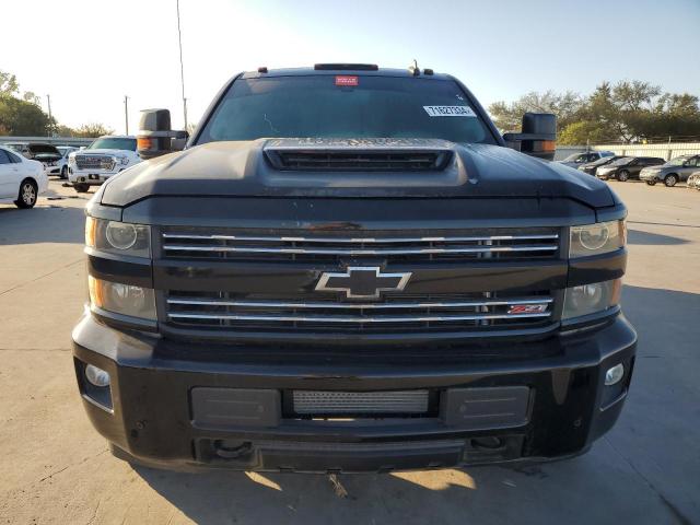 Photo 5 from auction – 2018 CHEVROLET SILVERADO with VIN 1GC1KWEY4JF109107