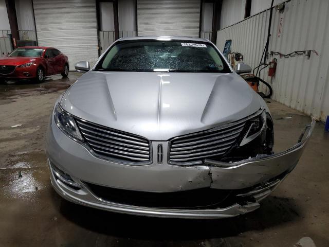 Photo 5 from auction – 2015 LINCOLN MKZ with VIN 3LN6L2J92FR612277