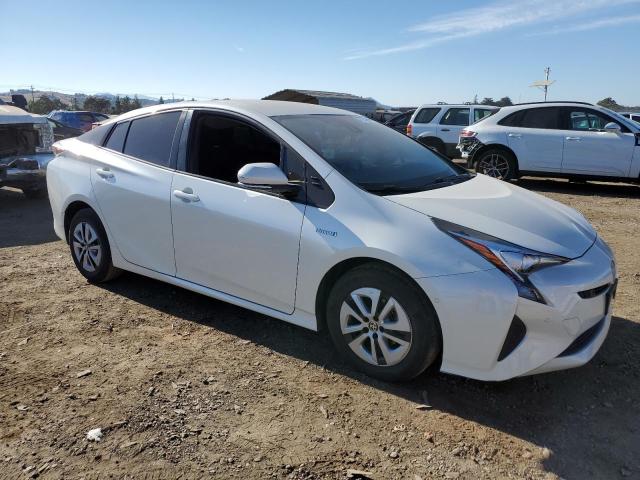 Photo 4 from auction – 2017 TOYOTA PRIUS with VIN JTDKBRFU1H3567121