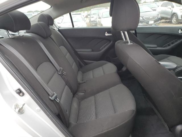 Photo 10 from auction – 2018 KIA FORTE LX with VIN 3KPFK4A72JE170358