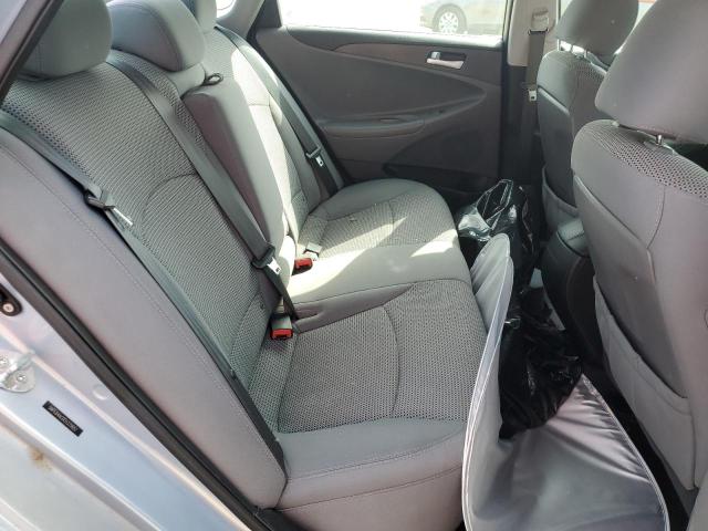 Photo 10 from auction – 2012 HYUNDAI SONATA GLS with VIN 5NPEB4AC0CH329952