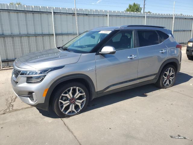 KIA SELTOS SX 2021 with VIN KNDETCA2XM7156090 - Photo from auction