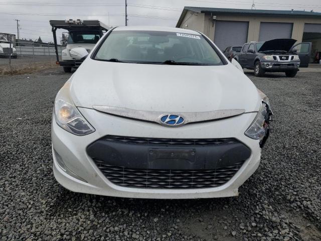 Photo 5 from auction – 2012 HYUNDAI SONATA HYB with VIN KMHEC4A45CA042759