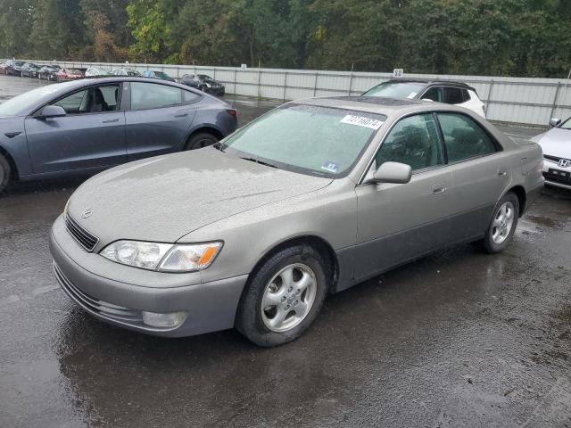 Photo 1 from auction – 1999 LEXUS ES 300 with VIN JT8BF28G4X0221758