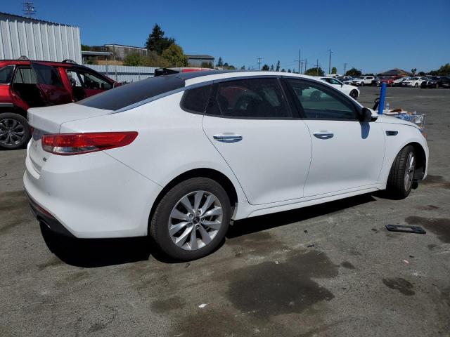 Photo 3 from auction – 2018 KIA OPTIMA EX with VIN 5XXGU4L39JG180076