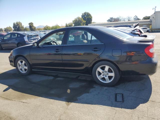Photo 2 from auction – 2002 TOYOTA CAMRY LE with VIN JTDBF30K720040427