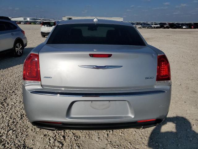 Photo 6 from auction – 2020 CHRYSLER 300 LIMITE with VIN 2C3CCAKG5LH124497