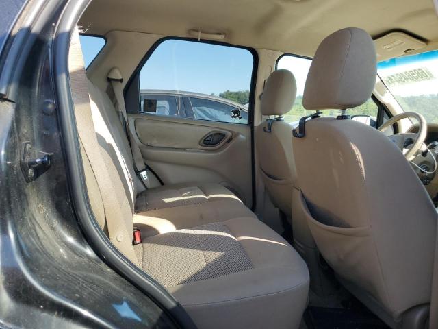 Photo 11 from auction – 2005 FORD ESCAPE XLT with VIN 1FMYU93155KC73393