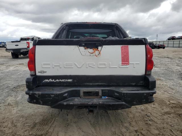 Photo 6 from auction – 2002 CHEVROLET AVALANCHE with VIN 3GNEK13T82G115091