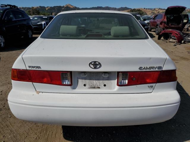Photo 6 from auction – 2000 TOYOTA CAMRY LE with VIN 4T1BF28K9YU090922