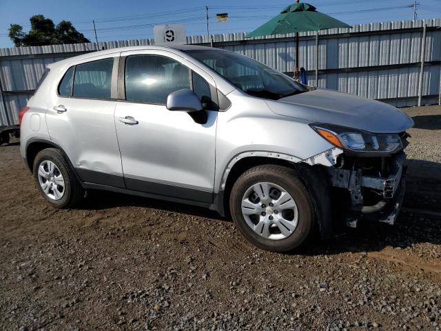 Photo 4 from auction – 2017 CHEVROLET TRAX 1LT with VIN 3GNCJKSBXHL265325