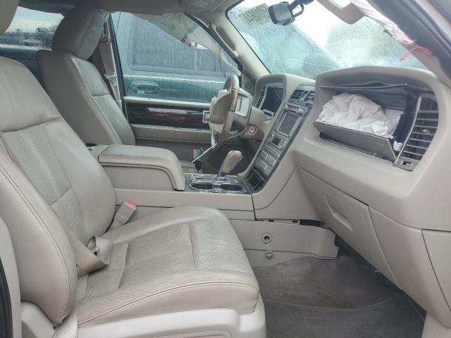 Photo 7 from auction – 2010 LINCOLN NAVIGATOR with VIN 5LMJJ2J53AEJ06608