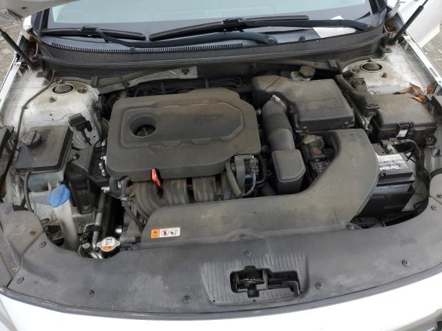 Photo 11 from auction – 2016 HYUNDAI SONATA SE with VIN 5NPE24AF4GH367927