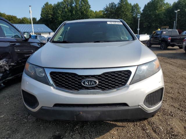 Photo 5 from auction – 2013 KIA SORENTO LX with VIN 5XYKTCA64DG316649