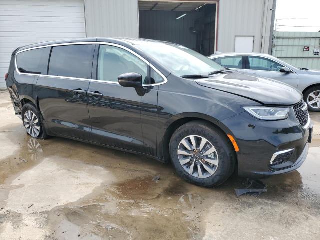 Photo 4 from auction – 2023 CHRYSLER PACIFICA H with VIN 2C4RC1L71PR608882