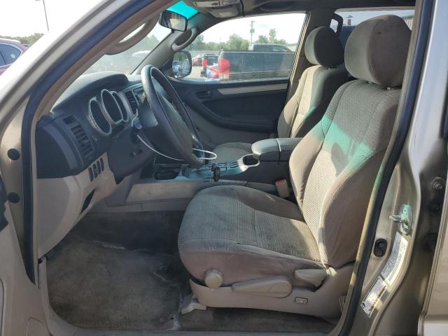 Photo 7 from auction – 2004 TOYOTA 4RUNNER SR with VIN JTEBU14R448024946