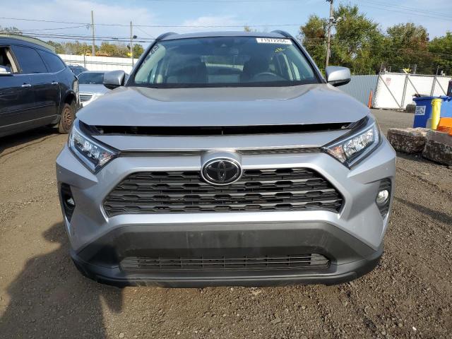 Photo 5 from auction – 2019 TOYOTA RAV4 XLE with VIN 2T3P1RFV2KC003601