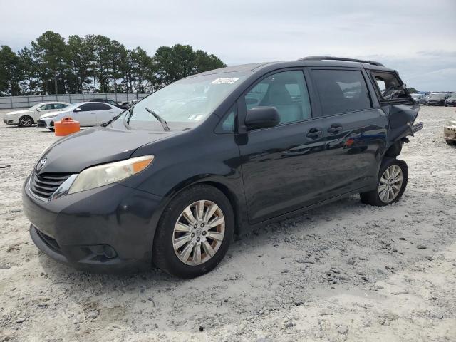 TOYOTA SIENNA LE 2011 with VIN 5TDJK3DC1BS022867 - Photo from auction