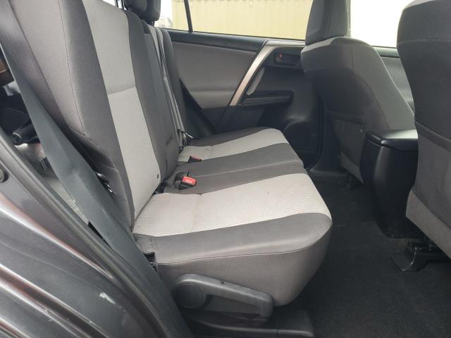Photo 11 from auction – 2015 TOYOTA RAV4 LE with VIN JTMBFREV2FD140214