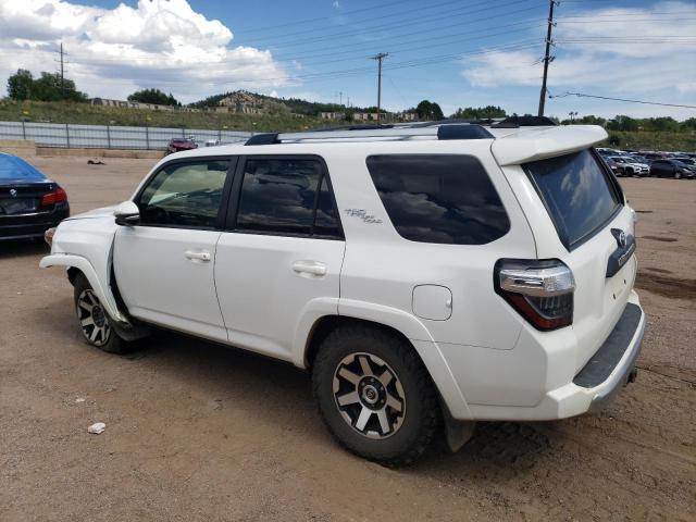 Photo 2 from auction – 2018 TOYOTA 4RUNNER SR with VIN JTEBU5JR1J5535975