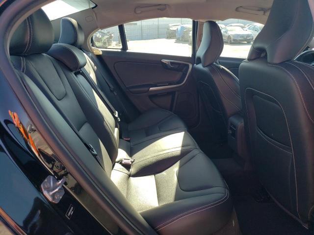 Photo 10 from auction – 2017 VOLVO S60 with VIN YV126MFL8H2438114