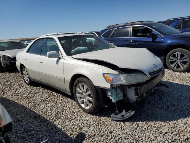 Photo 4 from auction – 2001 LEXUS ES 300 with VIN JT8BF28G410299190