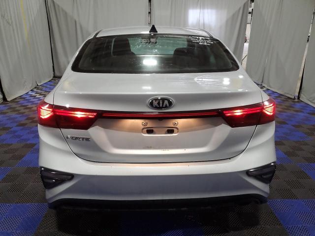 Photo 6 from auction – 2021 KIA FORTE FE with VIN 3KPF24AD9ME270046