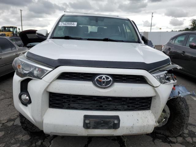 Zdjęcie 5 z aukcji – 2016 TOYOTA 4RUNNER SR z VIN JTEBU5JRXG5315405