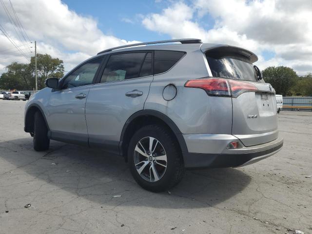Photo 2 from auction – 2017 TOYOTA RAV4 XLE with VIN 2T3WFREV4HW392697