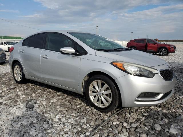Photo 4 from auction – 2016 KIA FORTE LX with VIN KNAFX4A68G5590409
